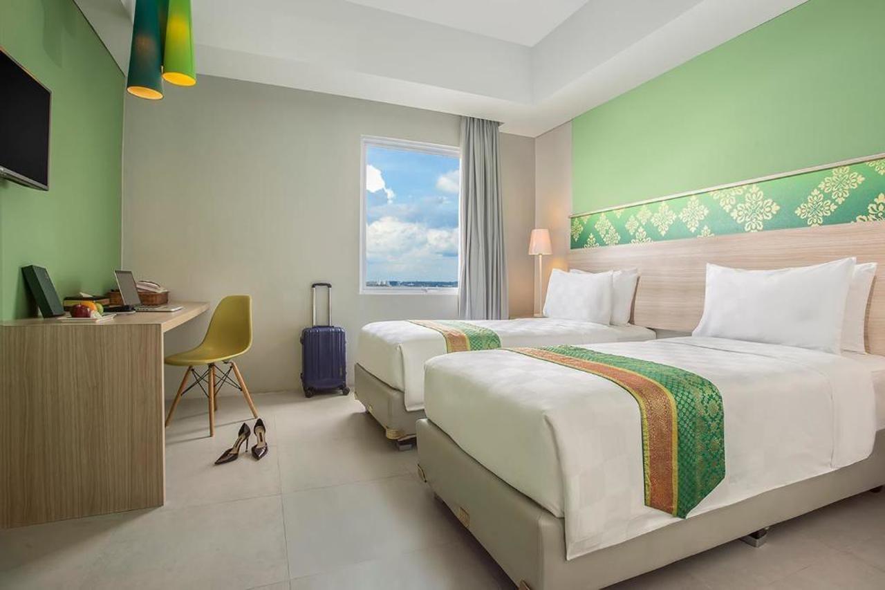 Khas Pekanbaru Hotel Экстерьер фото