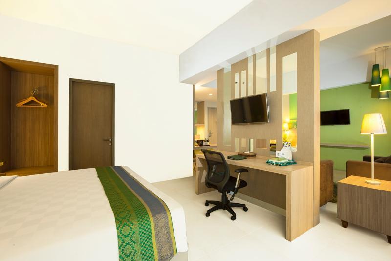 Khas Pekanbaru Hotel Экстерьер фото